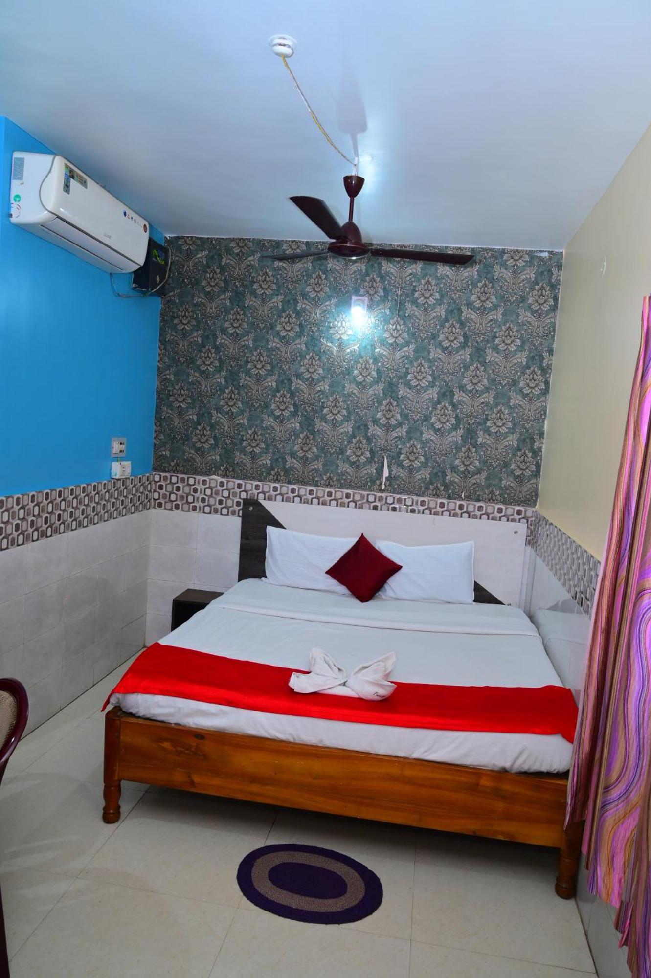Mor Hotel Beach Heaven-স্বর্গদ্বার গোল্ডেন বিচ এবং মন্দিরের কাছে হোটেল বিচ হেভেন- Near Golden Beach & Temple Best Selling & Best Choice Of Travellers Puri Exterior photo